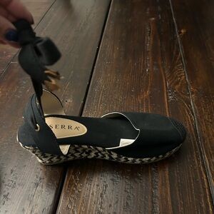 New Serra Black and Tan Espadrille Wedges